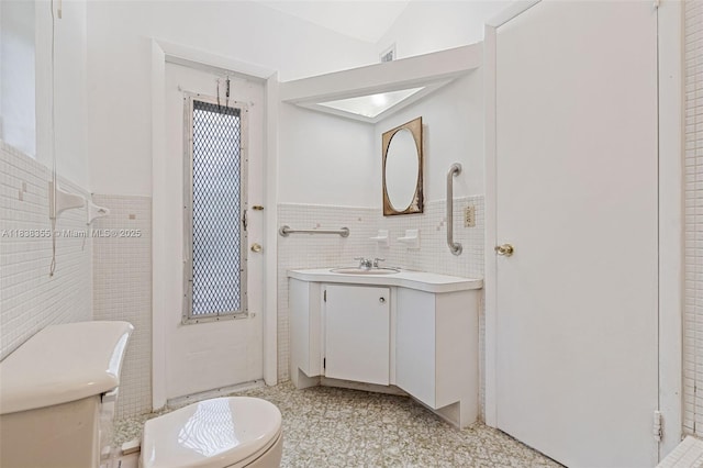 2370 NE 195th St, Miami, FL 33180 - photo 6