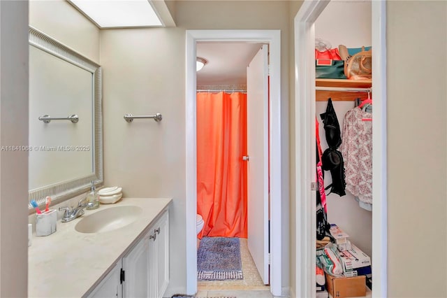 3651 Environ Blvd Unit 461, Lauderhill, FL 33319 - bathroom with vanity and curtained shower