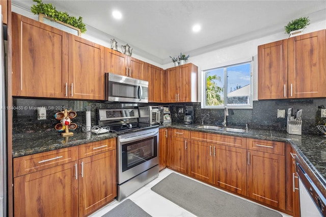 3502 W 72nd St, Hialeah, FL 33018 - photo 12