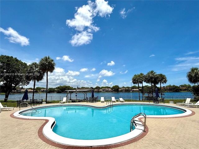 671 NE 195th St Unit 220E, Miami, FL 33179 - photo 30