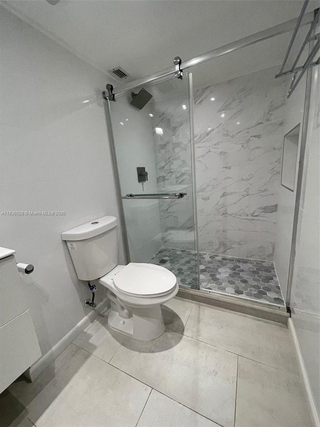 9143 SW 77th Ave Unit B105, Miami, FL 33156 - full bath featuring a marble finish shower and vanity
