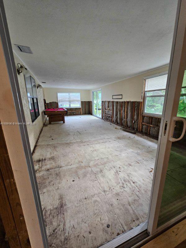 Listing photo 20 - caption unavailable