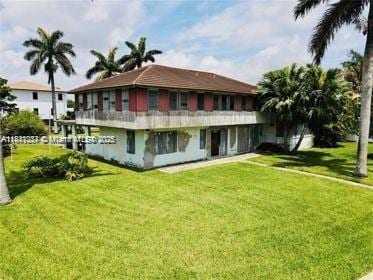 10900 N Bayshore Dr, Miami, FL 33161 - photo 23