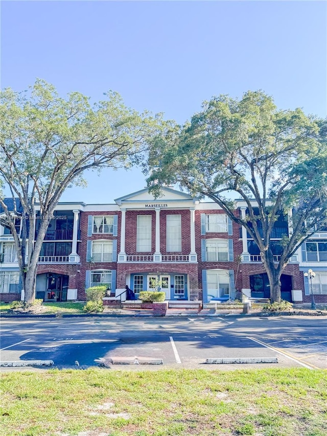 3660 Inverrary Unit 1Y, Lauderhill, FL 33319 - photo 1