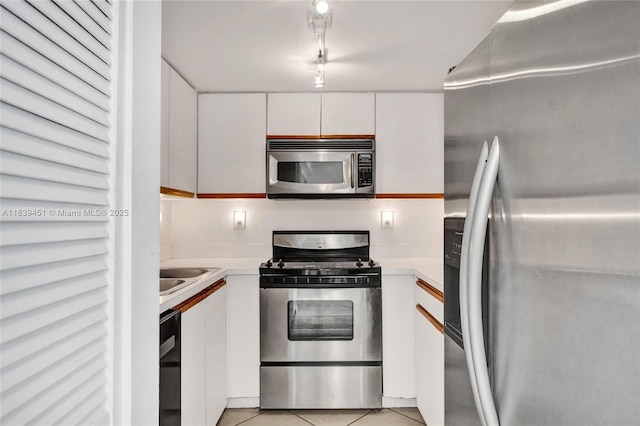 1621 Bay Rd Unit 606, Miami Beach, FL 33139 - photo 11