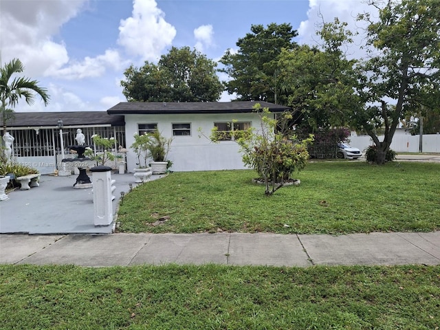 551 W 65th Dr, Hialeah, FL 33012 - photo 5