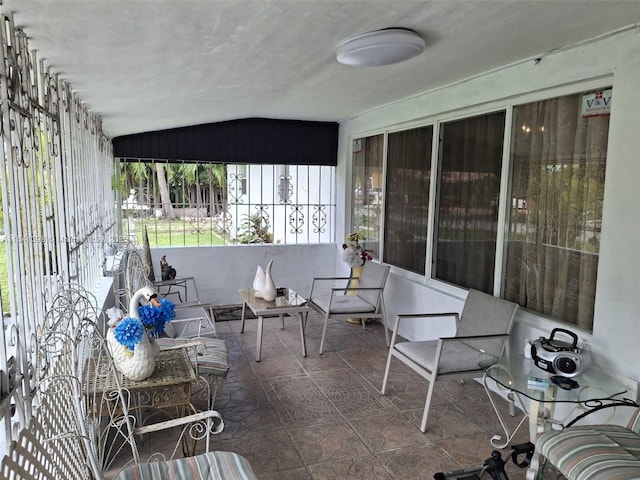 551 W 65th Dr, Hialeah, FL 33012 - photo 18