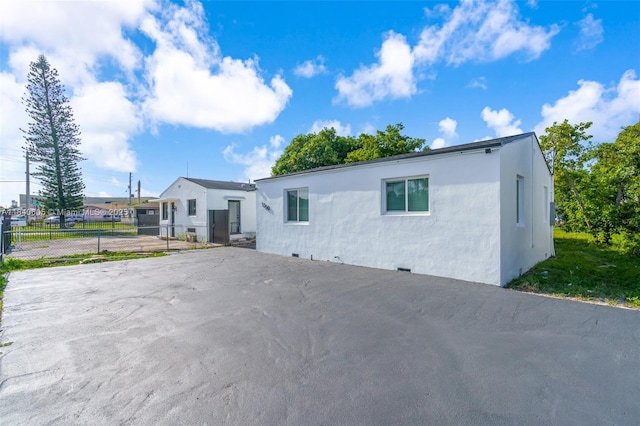 1050 Superior St, Opa Locka, FL 33054 - photo 2