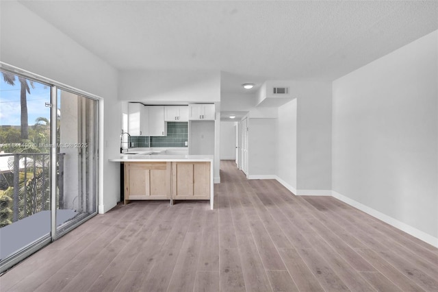 1960 Marseille Dr Unit 304, Miami Beach, FL 33141 - photo 18