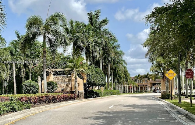 14615 SW 14th St Unit 14615, Pembroke Pines, FL 33027 - photo 5