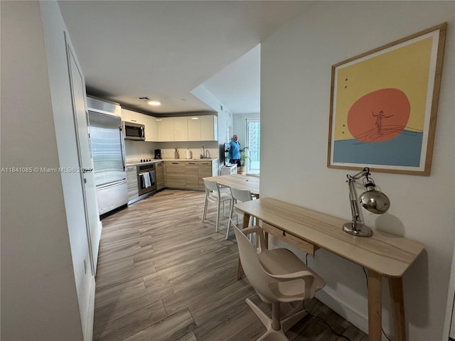 1300 Brickell Bay Dr Unit 3301, Miami, FL 33131 - photo 3