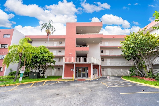 8425 NW 8th St Unit 304, Miami, FL 33126 - photo 1