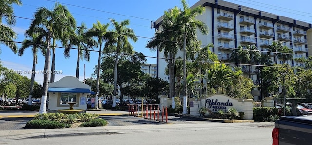 801 NW 47th Ave Unit 120W, Miami, FL 33126 - photo 3