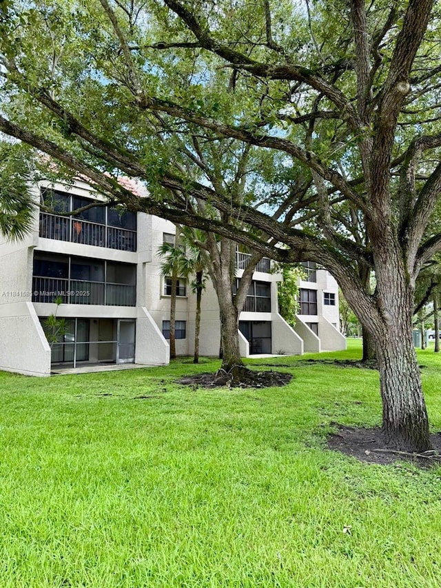 210 Lakeview Dr Unit 102, Weston, FL 33326 - photo 4