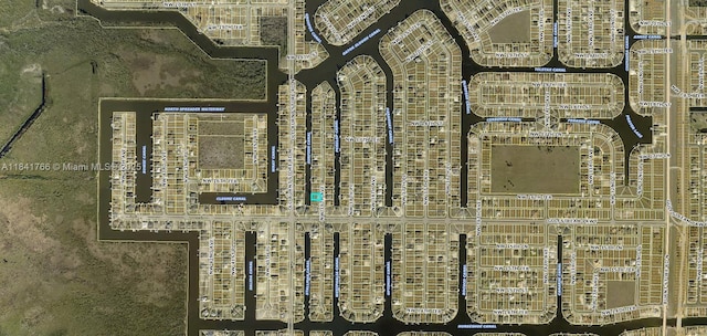 1612 NW 39th Ave, Cape Coral, FL 33993 - photo 2