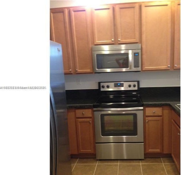 14729 SW 9th St Unit 3102, Pembroke Pines, FL 33027 - photo 2