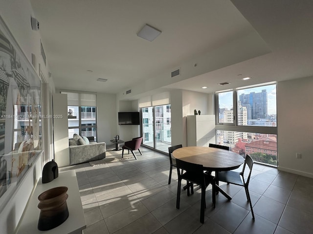 227 NE 2nd St Unit 1602, Miami, FL 33132 - photo 3