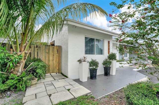 6382 Moseley St, Hollywood, FL 33024 - photo 4