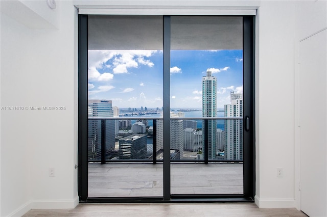 45 SW 9th St Unit 3803, Miami, FL 33130 - photo 10