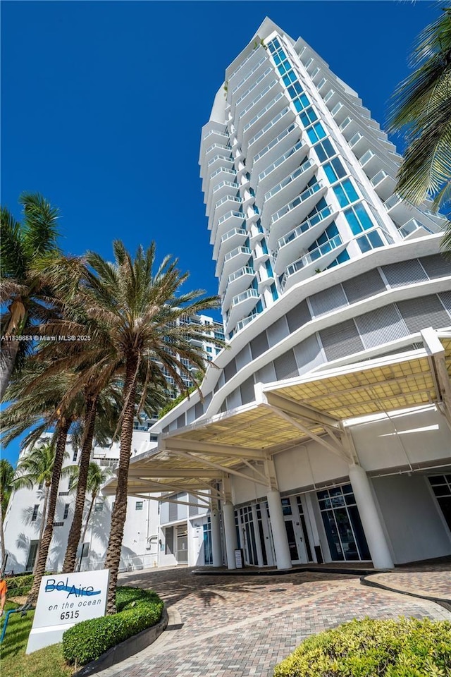 6515 Collins Ave Unit 702, Miami Beach, FL 33141 - photo 6
