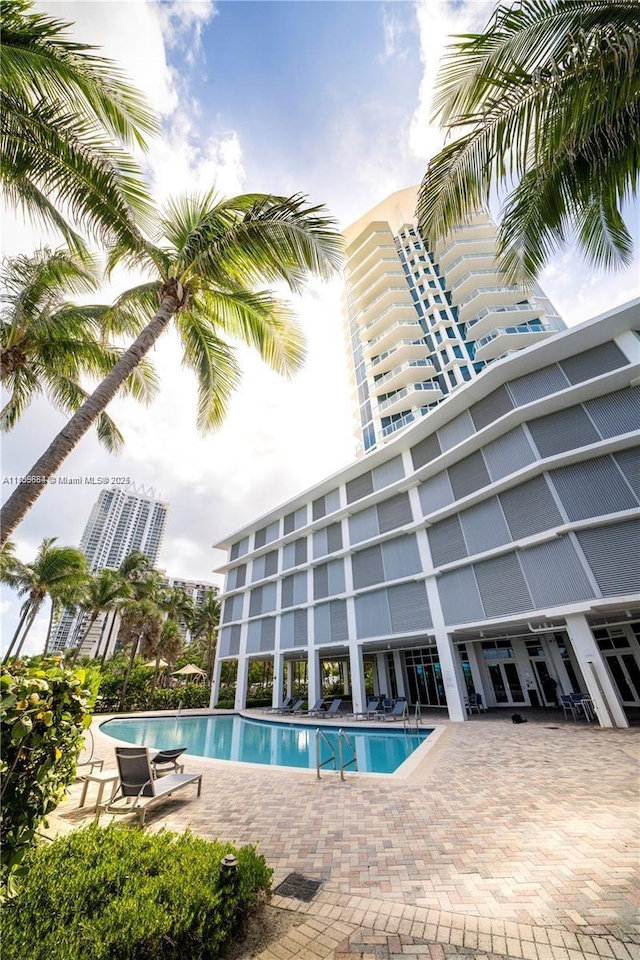 6515 Collins Ave Unit 702, Miami Beach, FL 33141 - photo 12