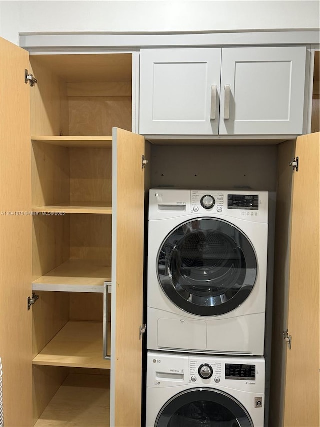 8424 NW 139th Ter Unit 2705, Miami Lakes, FL 33016 - photo 12