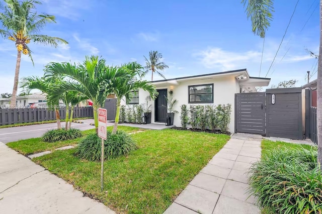 1469 NW 10th St, Dania Beach, FL 33004 - photo 1