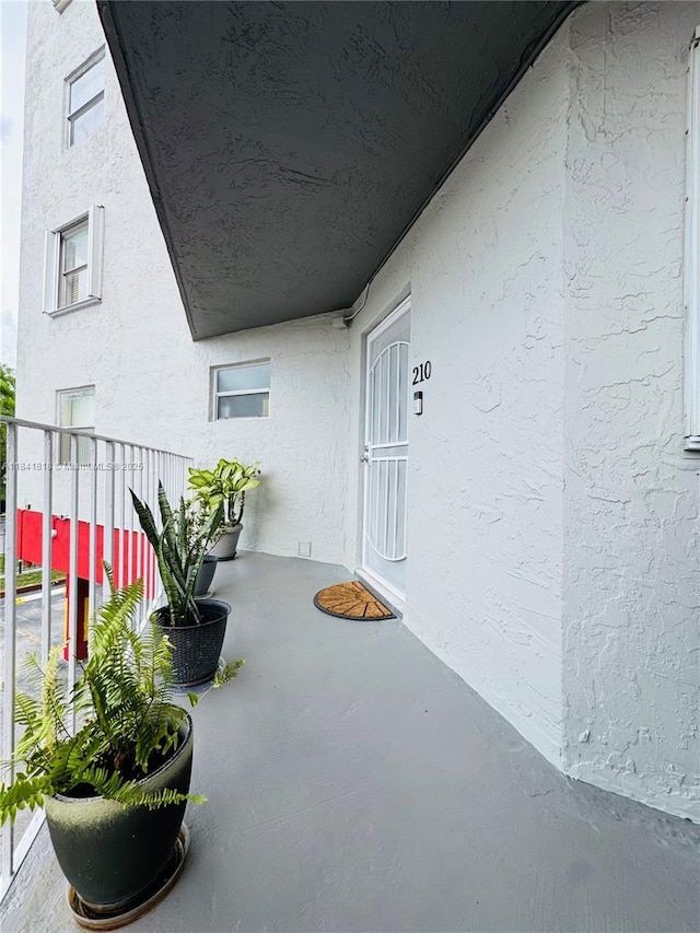 1750 W 46th St Unit 210, Hialeah, FL 33012 - photo 1