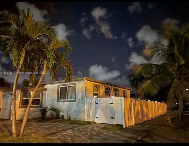 100 NW 8th Ave, Hallandale Beach, FL 33009 - photo 31