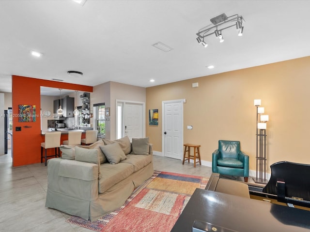 934 SW 179th Ave, Pembroke Pines, FL 33029 - photo 5