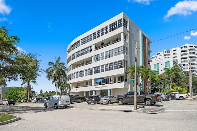 401 SE 25th Ave Unit 605, Fort Lauderdale, FL 33301 - photo 1