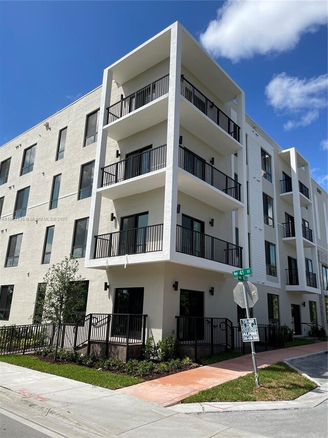 8001NW 41st St Unit F-108, Doral, FL 33166 - photo 18