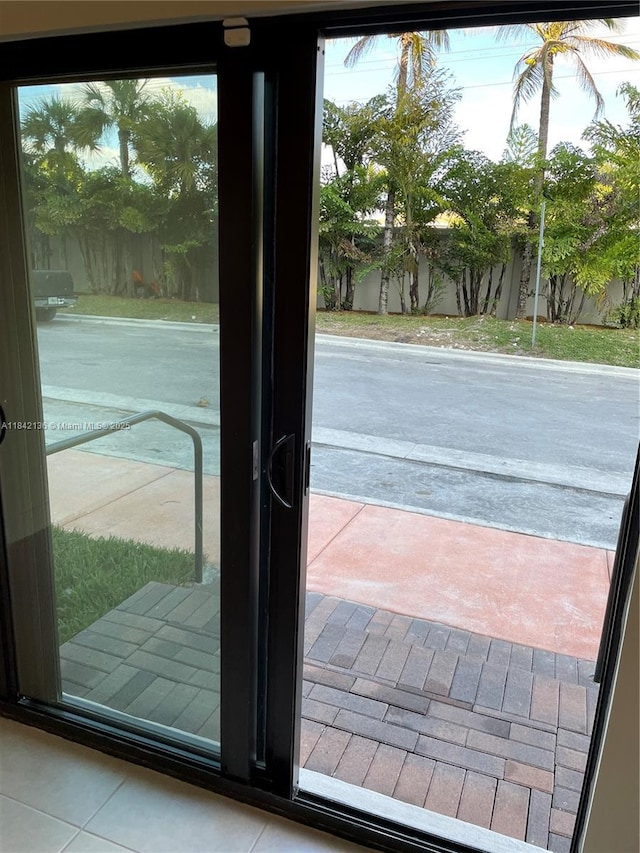 8001NW 41st St Unit F-108, Doral, FL 33166 - photo 36