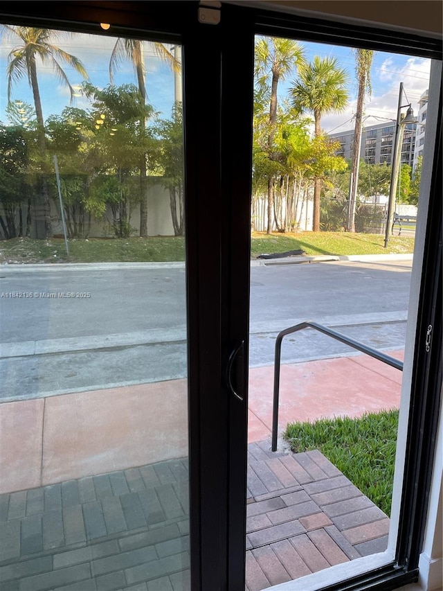 8001NW 41st St Unit F-108, Doral, FL 33166 - photo 37