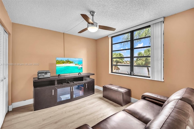 1101 Colony Point Cir Unit 207, Pembroke Pines, FL 33026 - photo 10