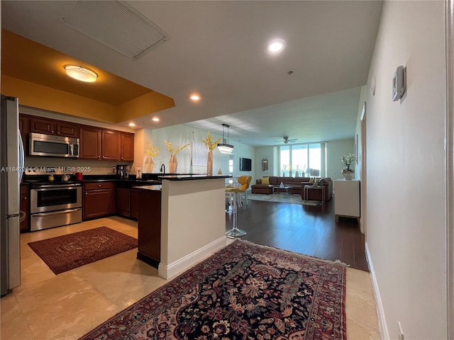 14951 Royal Oaks Ln Unit 808, North Miami, FL 33181 - photo 5