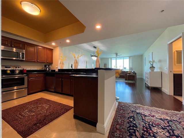 14951 Royal Oaks Ln Unit 808, North Miami, FL 33181 - photo 6