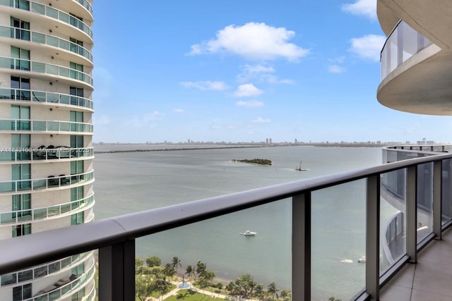 488 NE 18th St Unit 2511, Miami, FL 33132 - photo 2