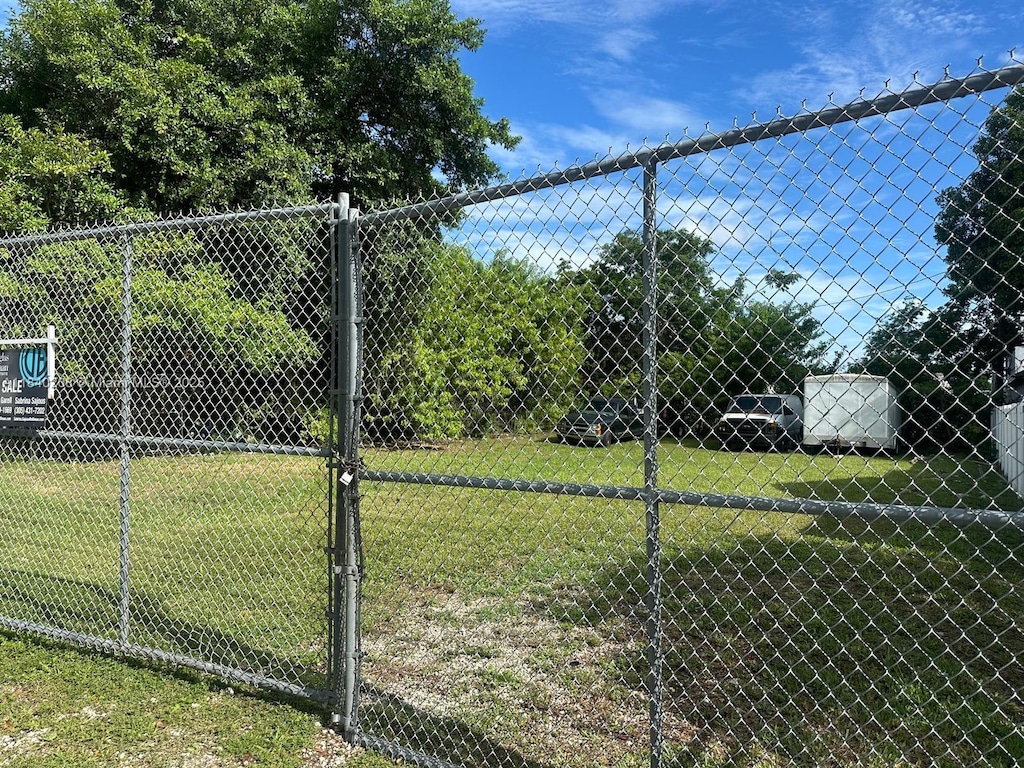 130 NE 75th St, Miami, FL 33138 - photo 2