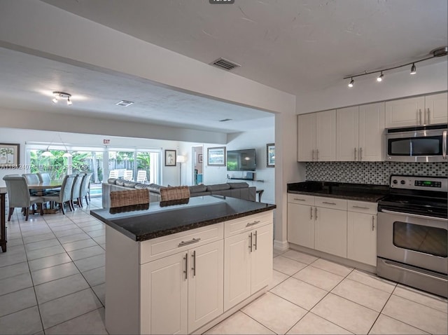 906 N 13th Ave, Hollywood, FL 33019 - photo 18