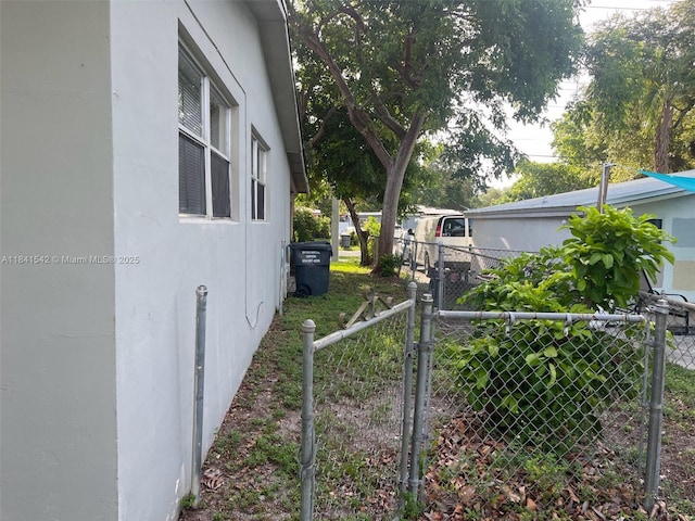 1450 N 64th Ave, Hollywood, FL 33024 - photo 34