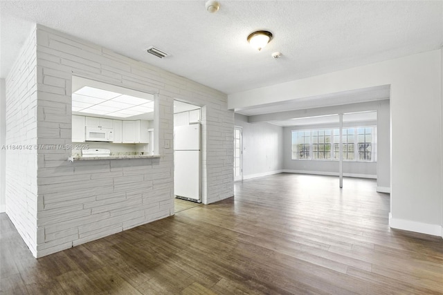 7749 Biltmore Blvd, Miramar, FL 33023 - photo 5