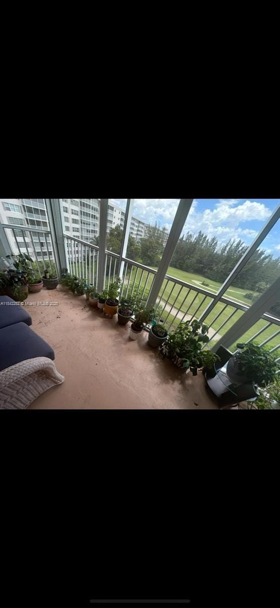 3250 N Palm Aire Dr Unit 710, Pompano Beach, FL 33069 - photo 6