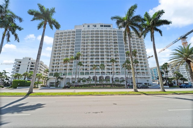 5401 Collins Ave Unit 629, Miami Beach, FL 33140 - photo 25