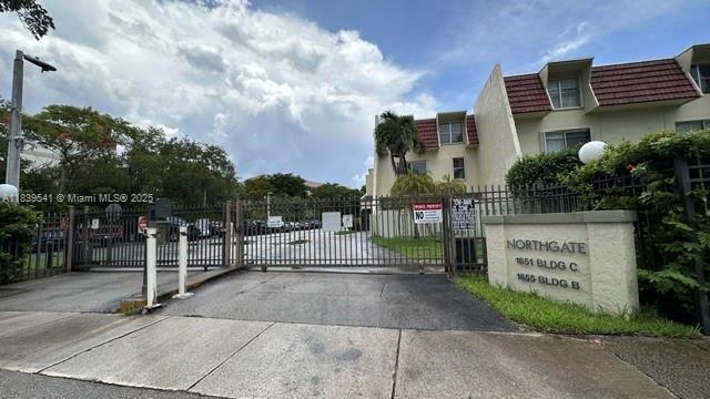 1655 NE 115th St Unit 14B, Miami, FL 33181 - photo 14