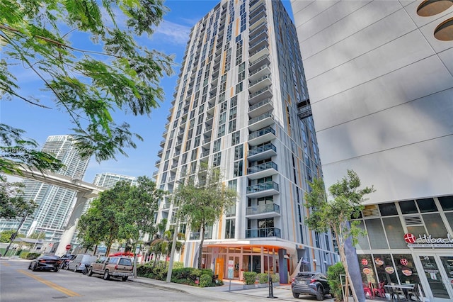 31 SE 6th St Unit 805, Miami, FL 33131 - photo 1