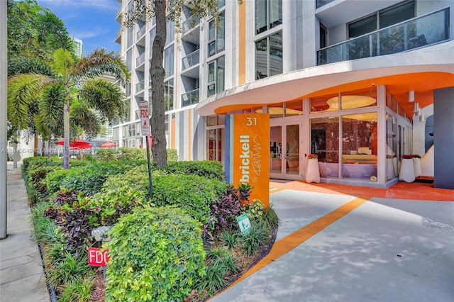 31 SE 6th St Unit 805, Miami, FL 33131 - photo 2