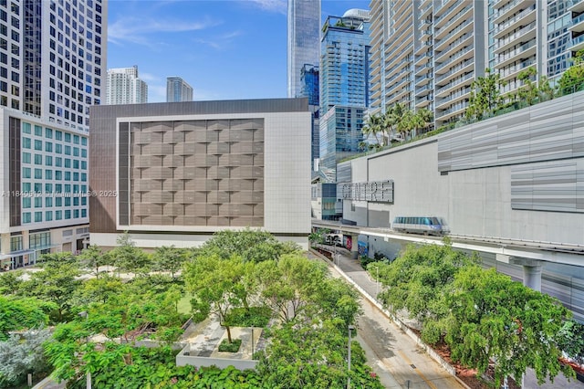 31 SE 6th St Unit 805, Miami, FL 33131 - photo 27