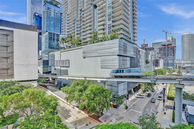 31 SE 6th St Unit 805, Miami, FL 33131 - photo 28