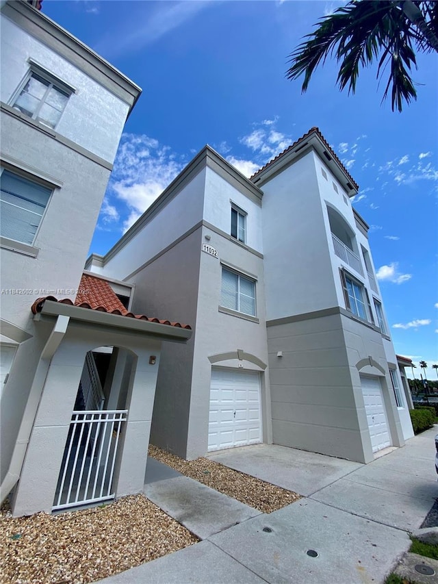 11032 Legacy Dr Unit 305, Palm Beach Gardens, FL 33410 - photo 1